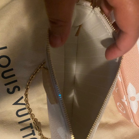 Limited edition Louis Vuitton  by The Pool Multi Pochette Accessoires - Picture 9 of 13